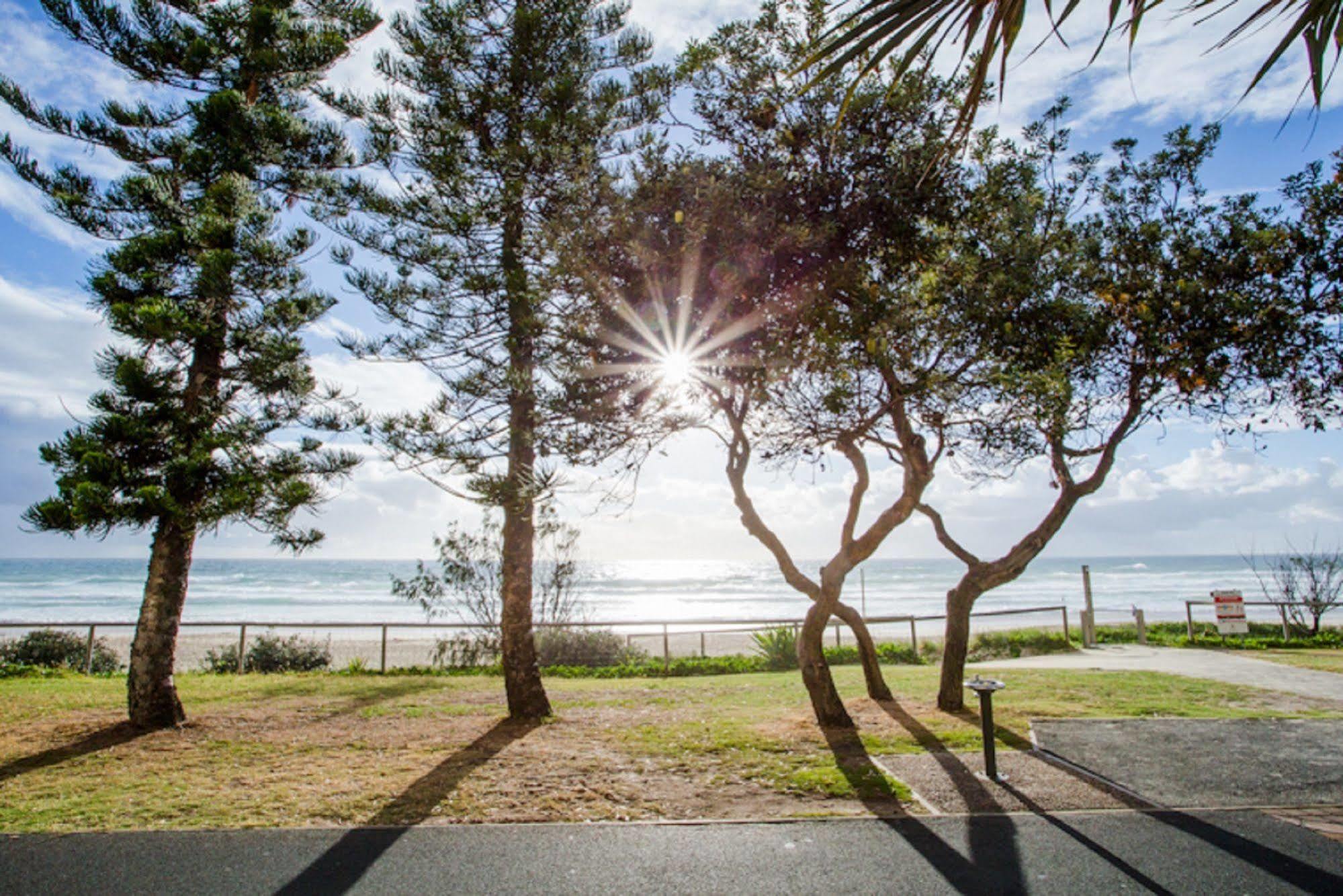 The Shore Apartments - Beachfront Gold Coast Exteriér fotografie